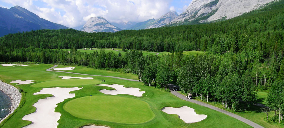 Man dead after golf cart accident at Kananaskis golf club