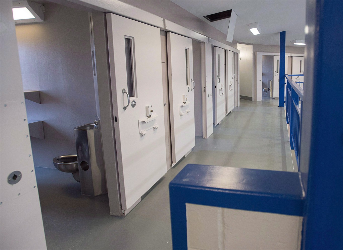 how-weekend-only-jail-sentences-can-cause-security-risks-overcrowding