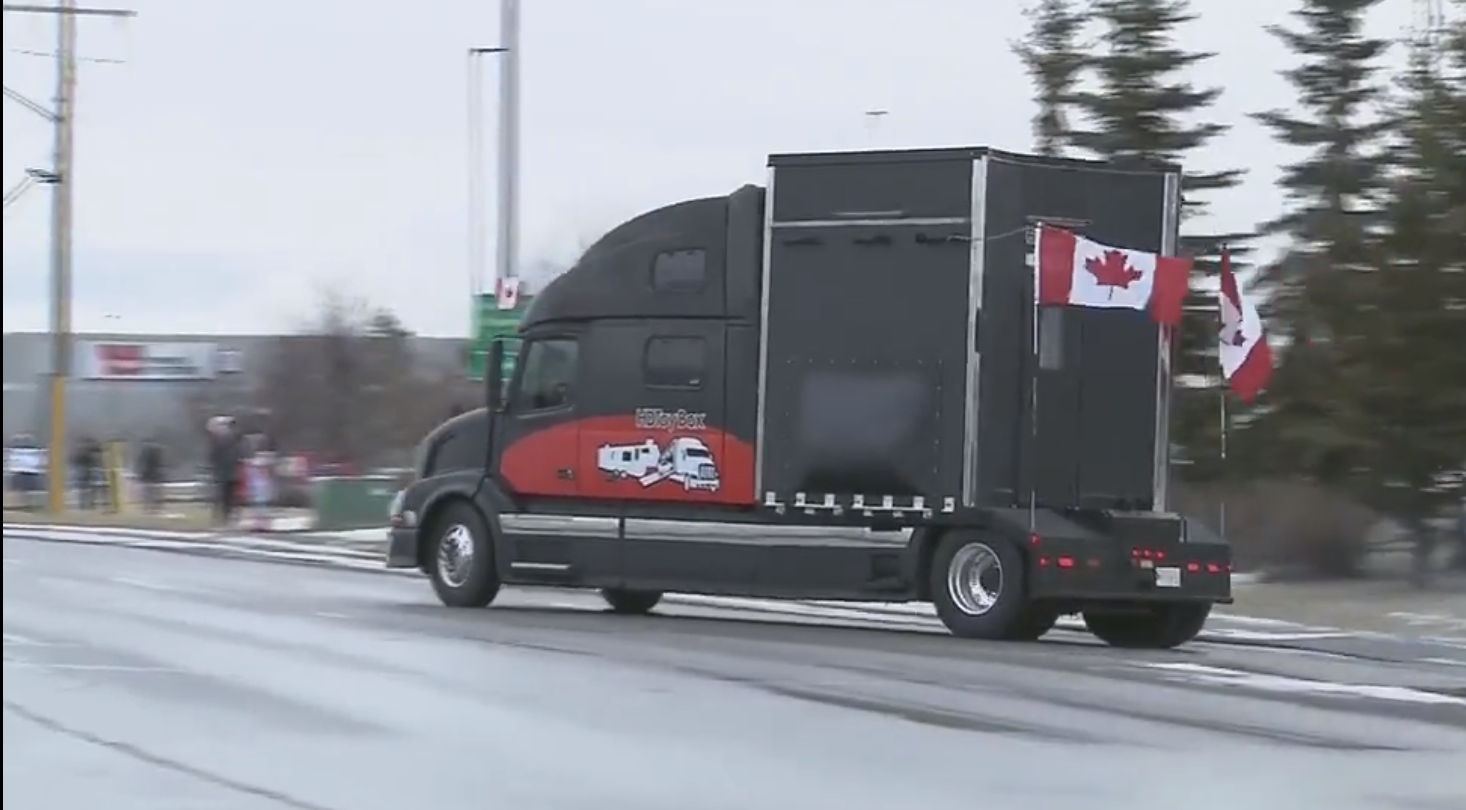 Alberta Truckers Protest Vaccine Mandate, Join Freedom Convoy To Ottawa