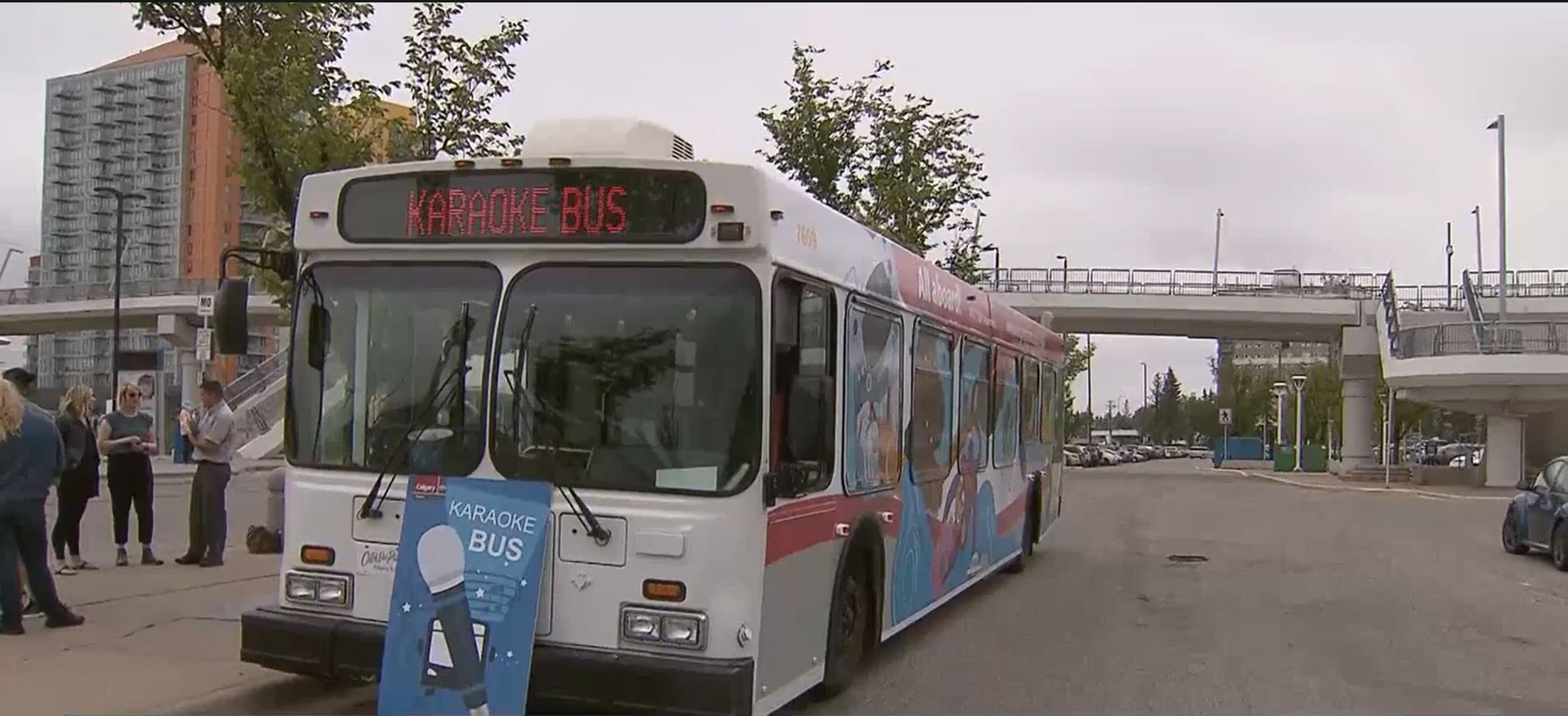Calgary launches ‘Karaoke Bus’ at Brentwood CTrain Station CityNews