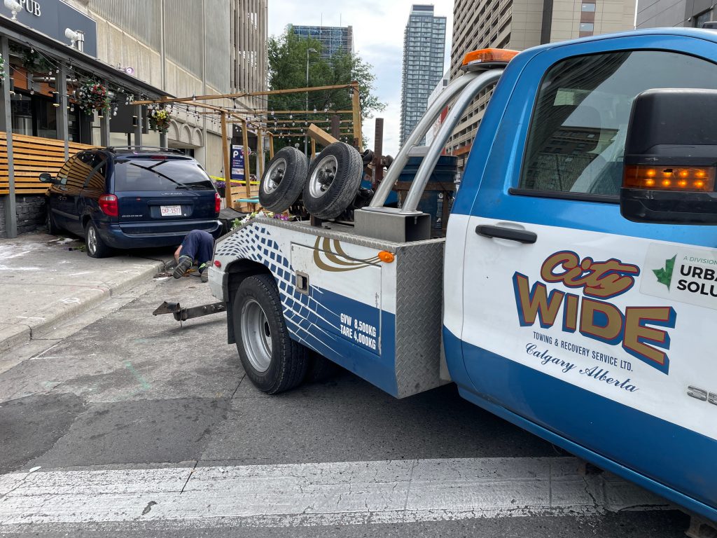 A minivan crashed into the patio at Bottlescrew Bill's Pub in Calgary's downtown on Thursday morning.