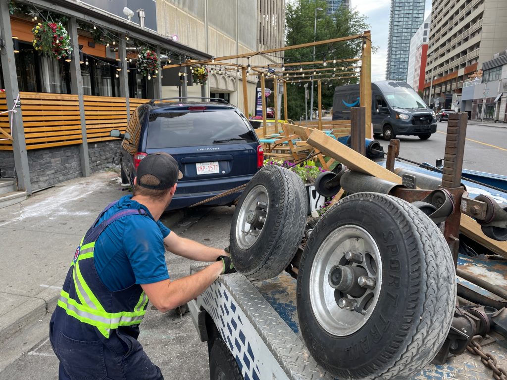 A minivan crashed into the patio at Bottlescrew Bill's Pub in Calgary's downtown on Thursday morning.