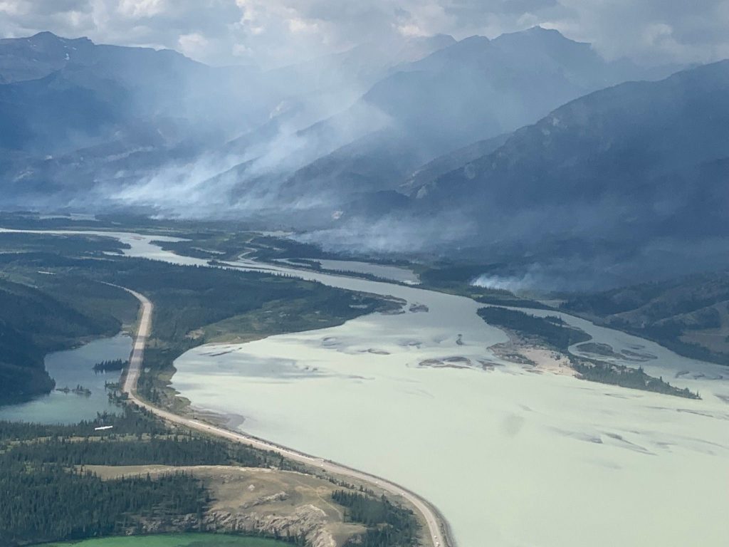 Wildfire burns in Jasper National Park