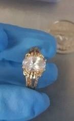 A unique gold ring