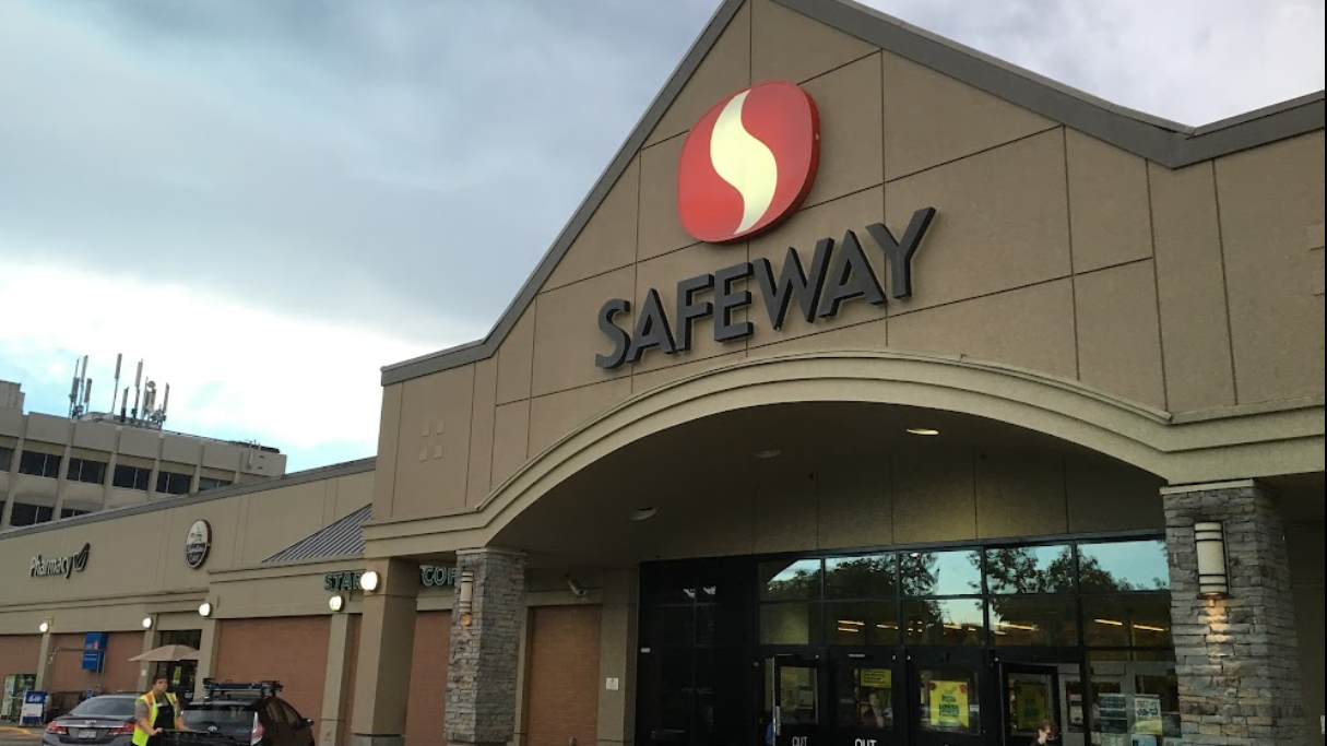 Safeway workers in Alberta avoid job action: union