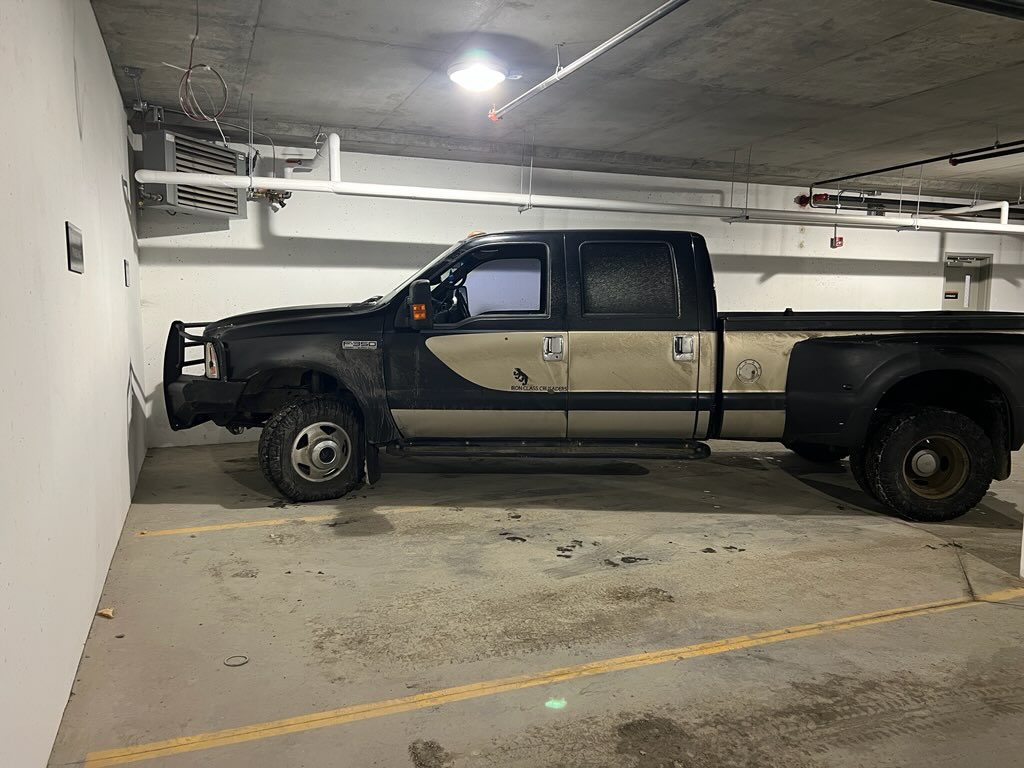 A black Ford F-350 A black Ford F-350 that RCMP say was stolen from a parking lot in Didsbury