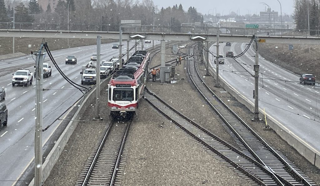CTrain derailed in NW Calgary 2