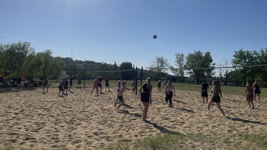 Volleyball players fight to save Calgary Pumphouse Park courts