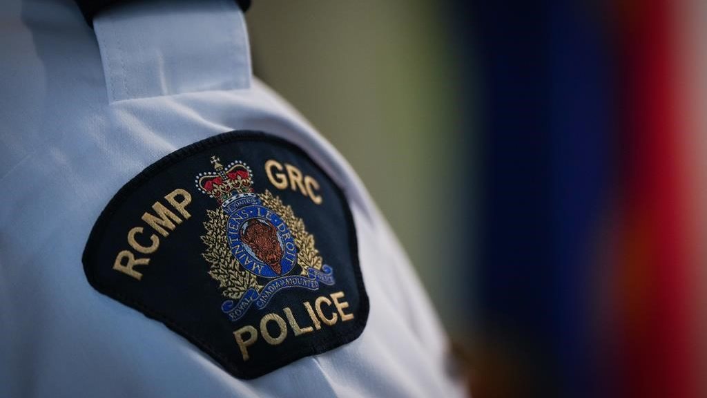 Calgary woman stabs relative at home near Edmonton: RCMP