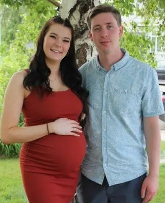 Kirk Mealey, right, and his wife Emily Mealey