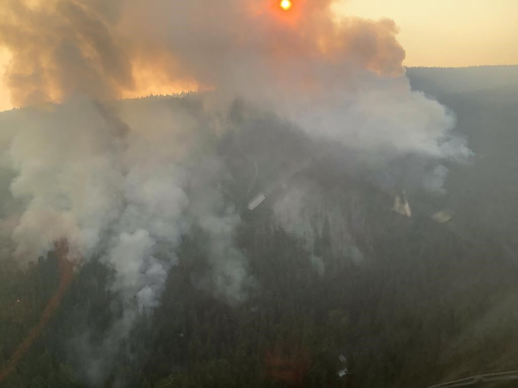 West Kelowna, B.C., Declares State Of Emergency Over Encroaching Wildfire