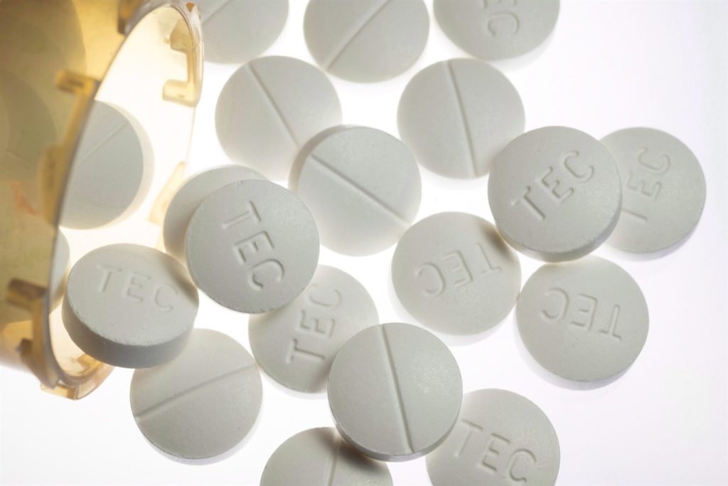 Prescription pills containing oxycodone and acetaminophen are shown in Toronto