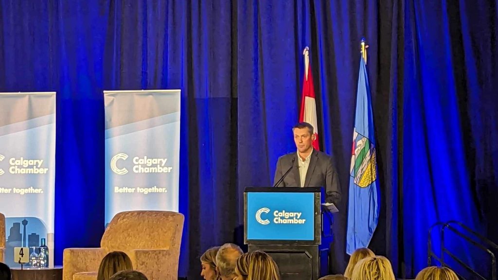 Horner tells Calgary business community province knows leaving the CPP is 'controversial'