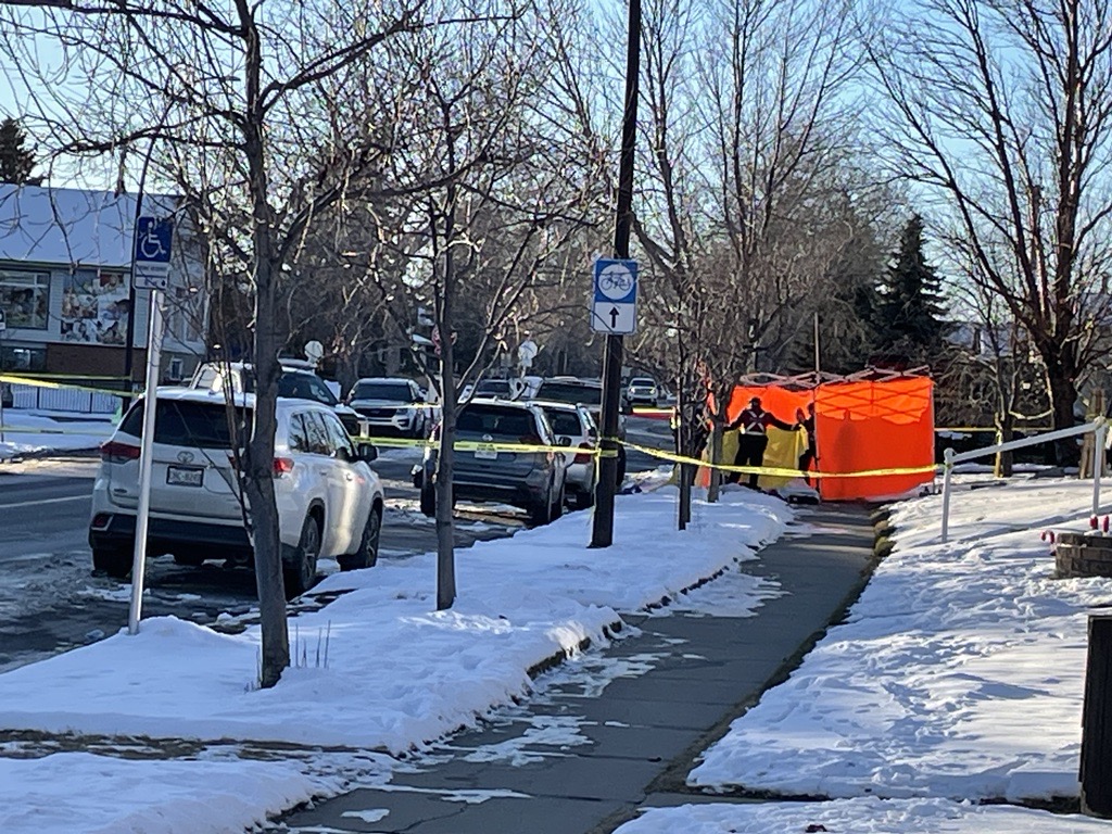 Crews on scene of a road rage incident in Calgary's northwest that turned fatal on Tuesday, Dec. 13, 2023. (Jehn Benoit, CityNews image)