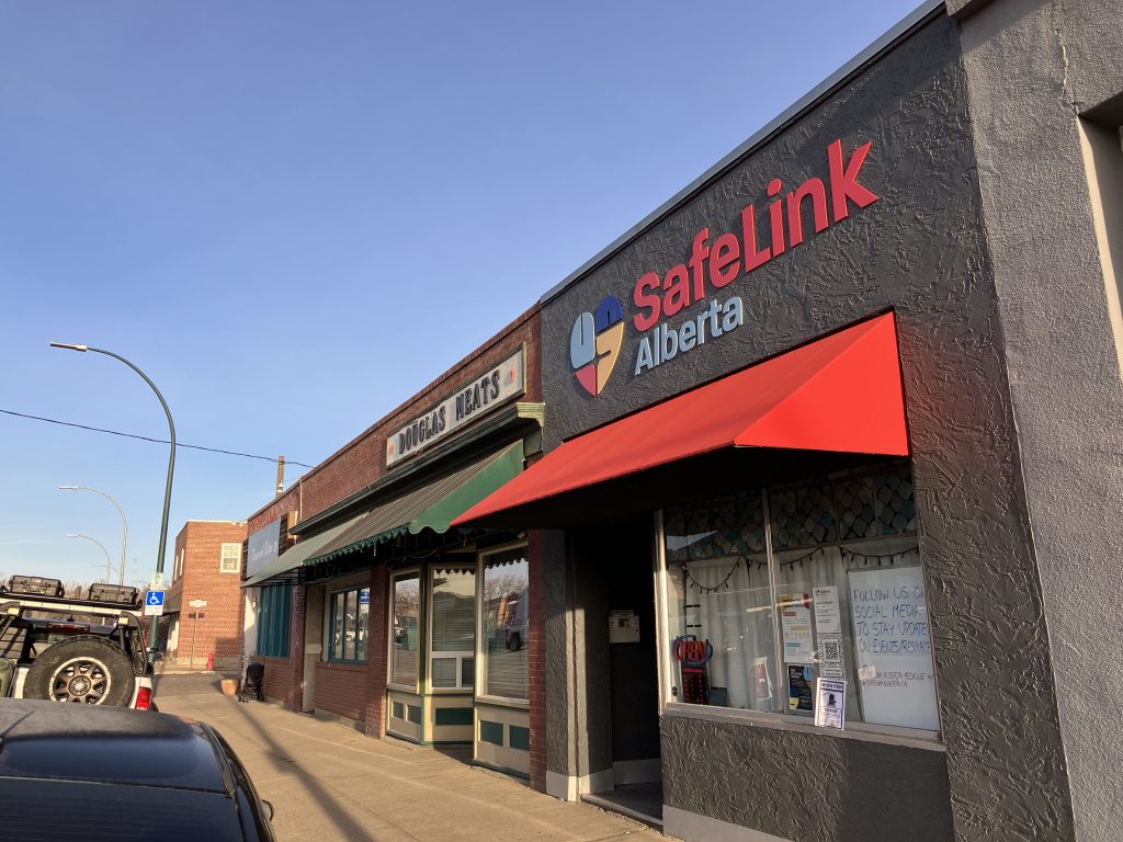 The office of Safelink Alberta in Medicine Hat