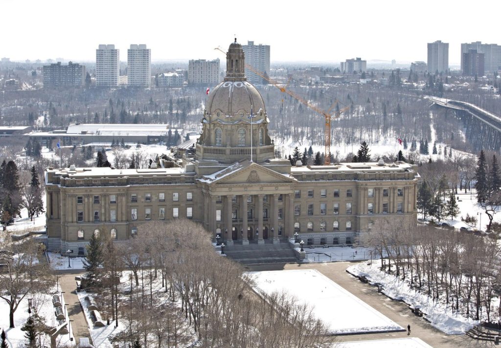 Tight budget, health-care changes expected to dominate Alberta legislature sitting