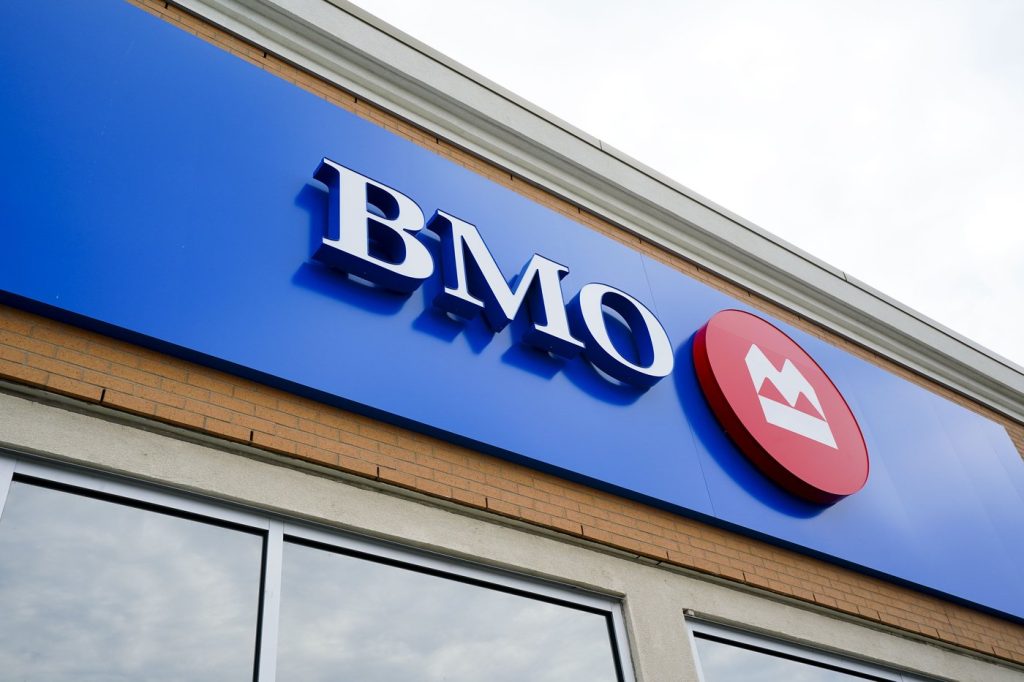 BMO customers reporting website outage