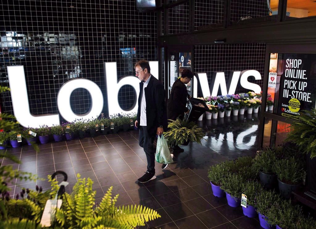 Independent stores and grocery alternatives see sales boost amid Loblaw boycott