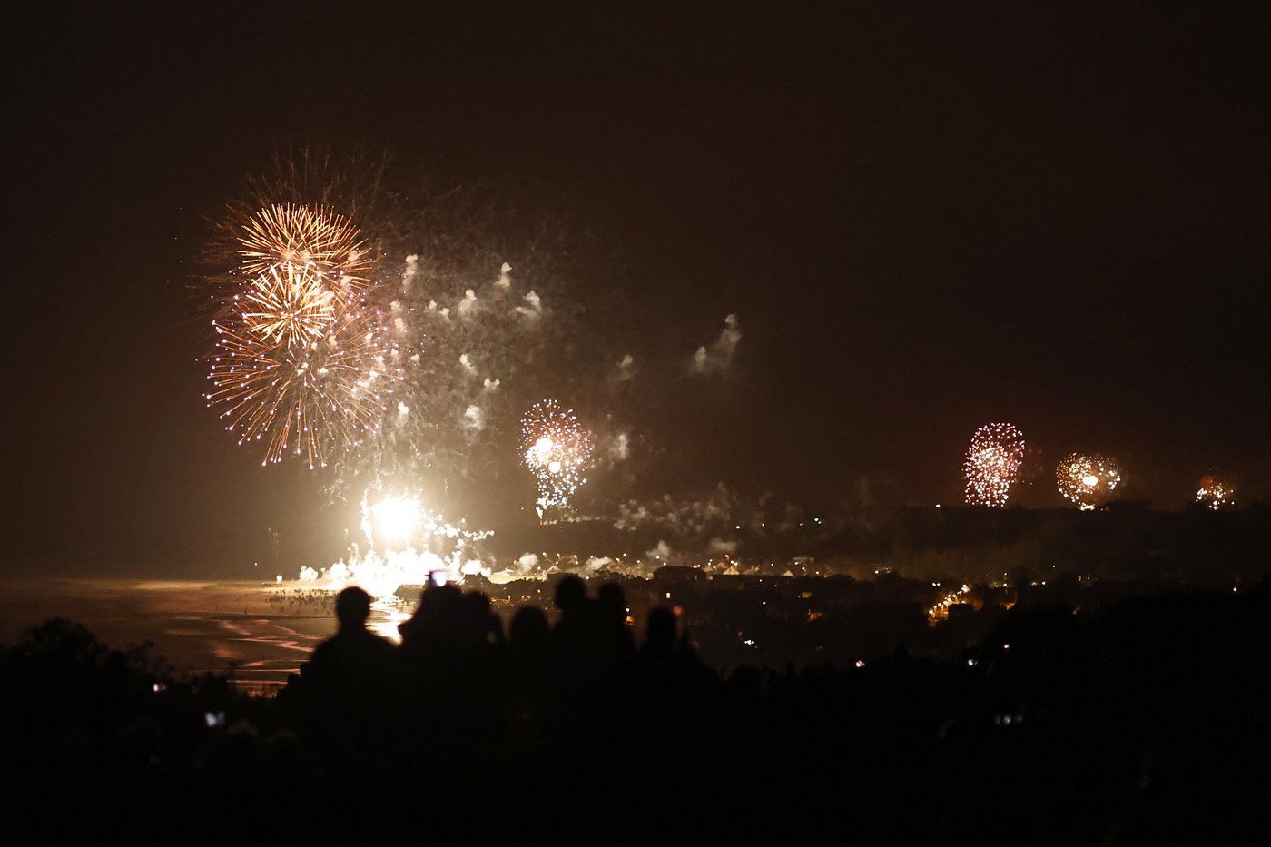 A mass parachute jump over Normandy kicks commemorations for the 80th anniversary of D-Day