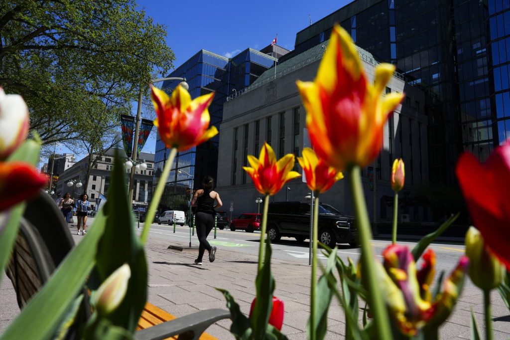 Canada's annual inflation rate rose to 2.9 per cent in May, driven by services prices