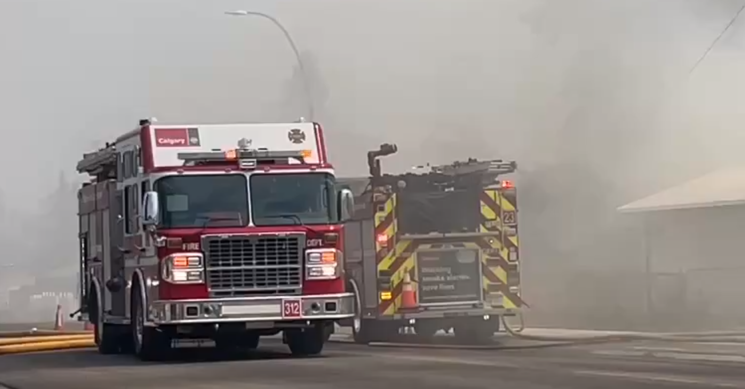 2-alarm fire destroys garage, damages home in SE Calgary