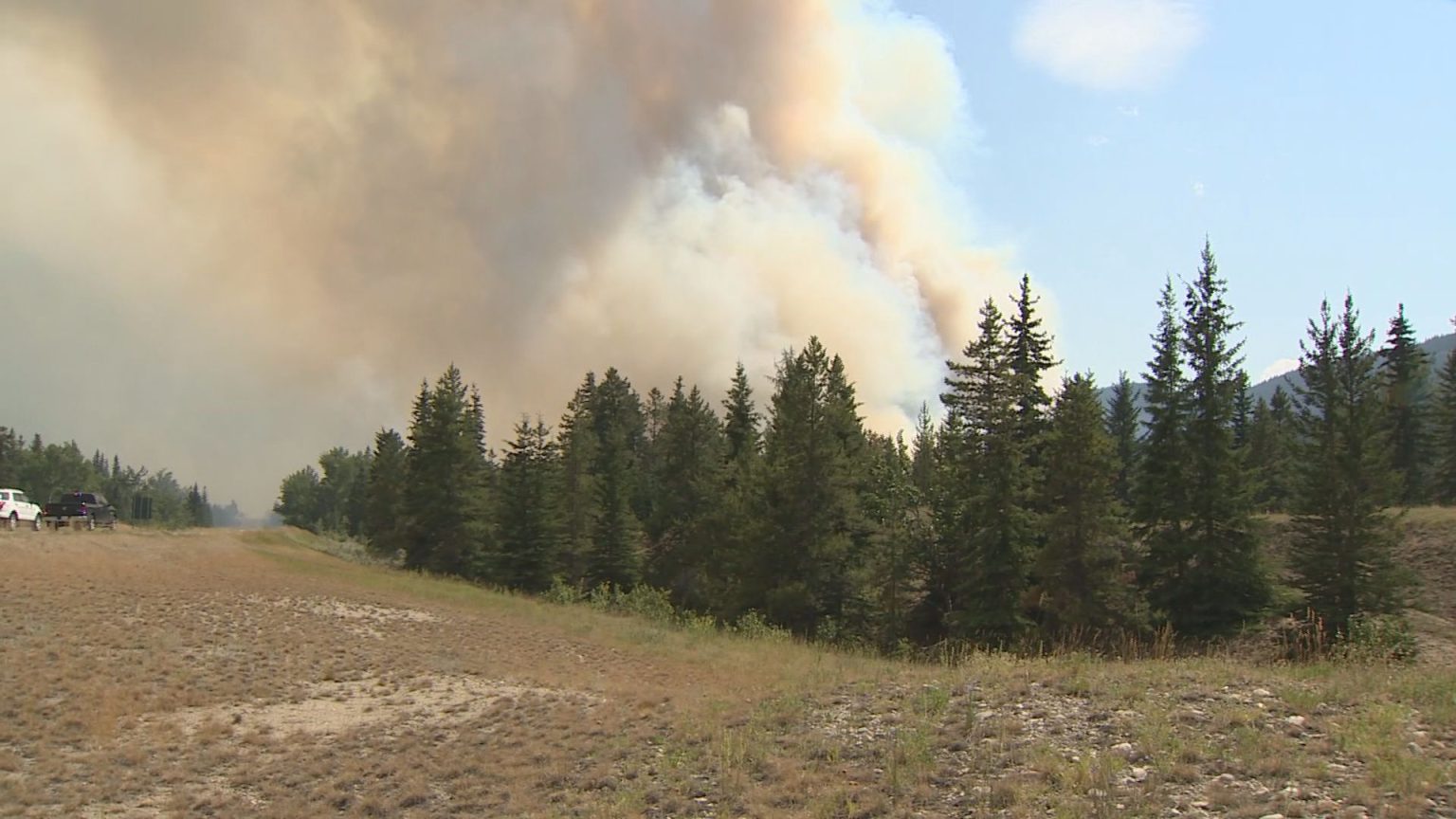 Crews continue fight against Jasper, Water Valley wildfires