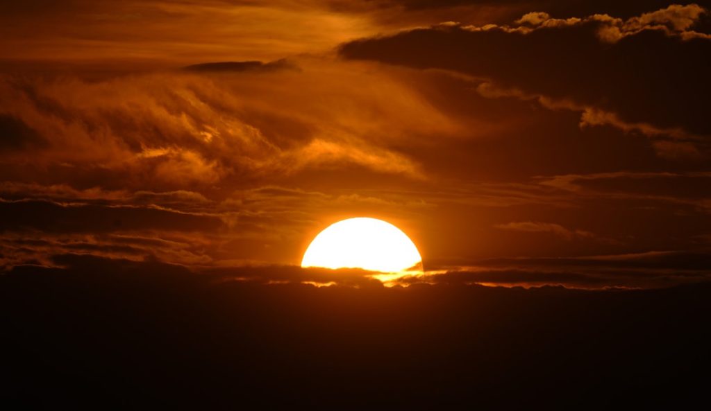 Calgary weekend heat expected to climb to 30s