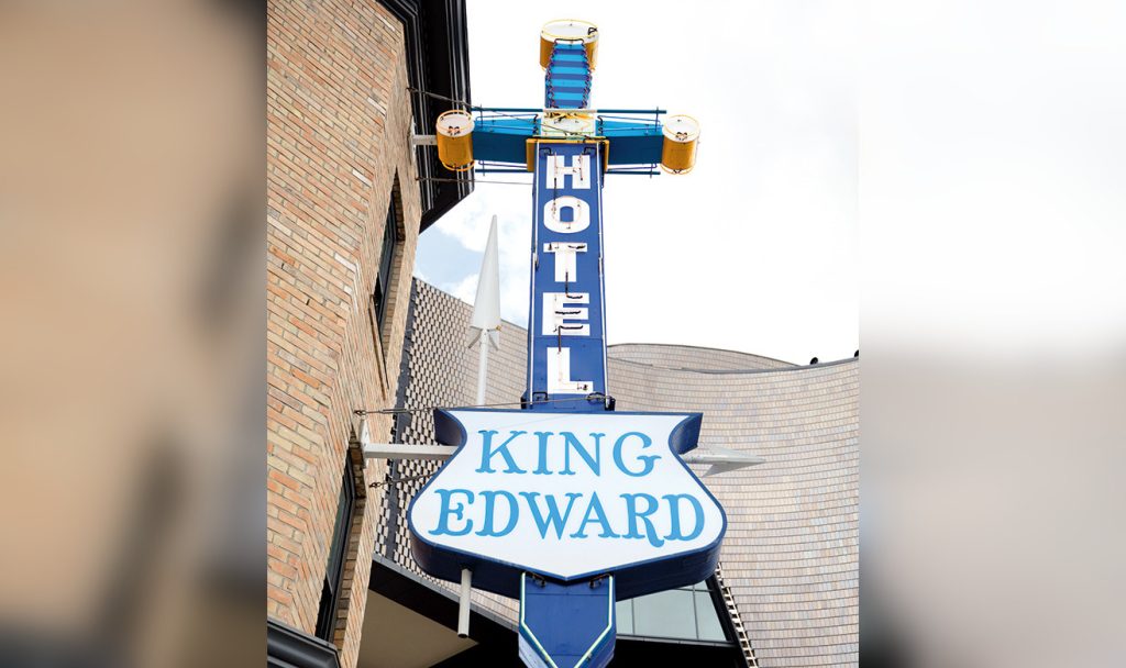 Legendary Calgary music bar King Eddy wins CCMA country club of the year