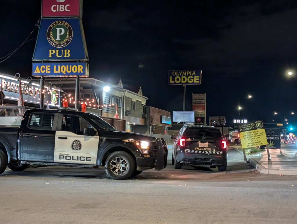 Calgary police are on scene Wednesday morning dealing with an 'ongoing incident' in the city's northwest. (Logan Stein, CityNews image)