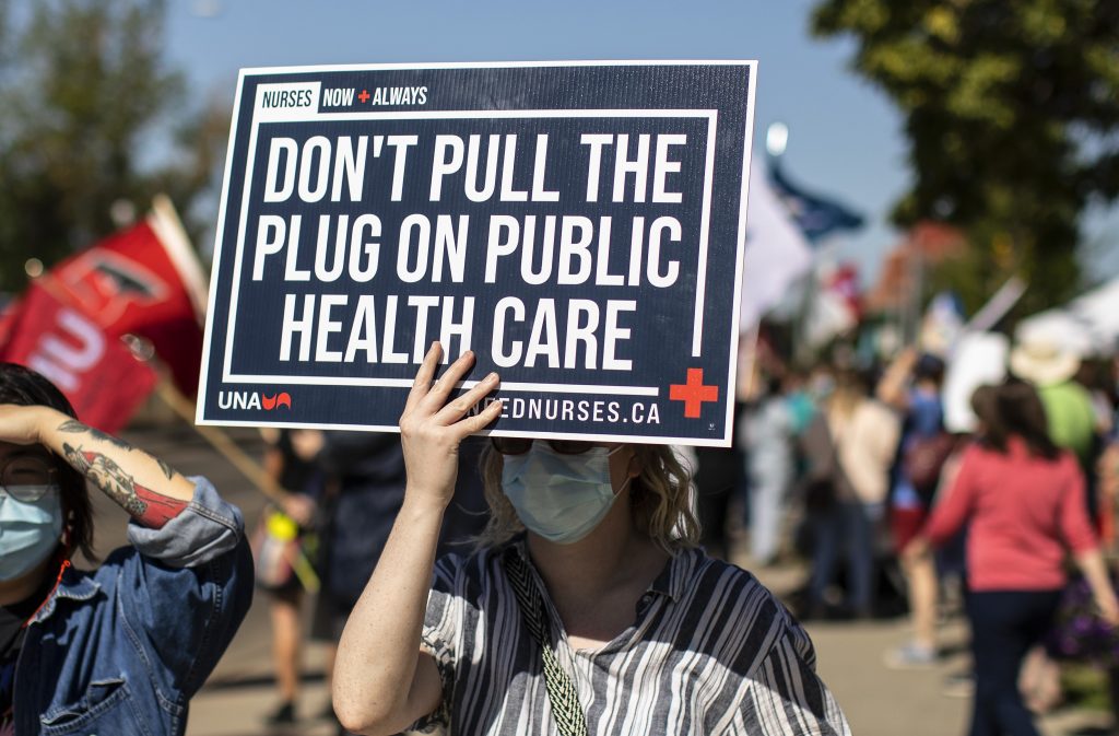 Strike vote looms for Alberta nurses union as informal mediation talks unsuccessful