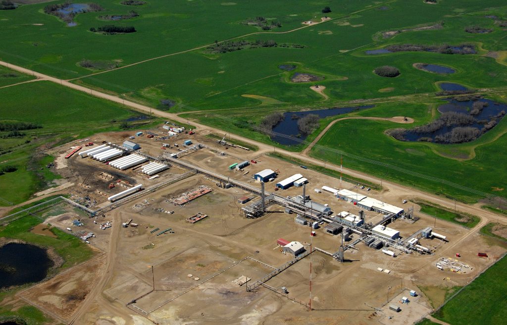 Steel Reef's Steelman gas plant near Steelman, Sask., is seen in an undated handout photo. THE CANADIAN PRESS/Steel Reef, Ron Garnett