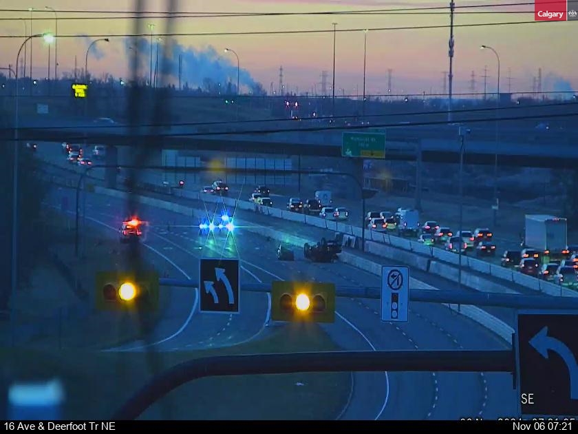 Two injured in collision on Calgary's Deerfoot Trail