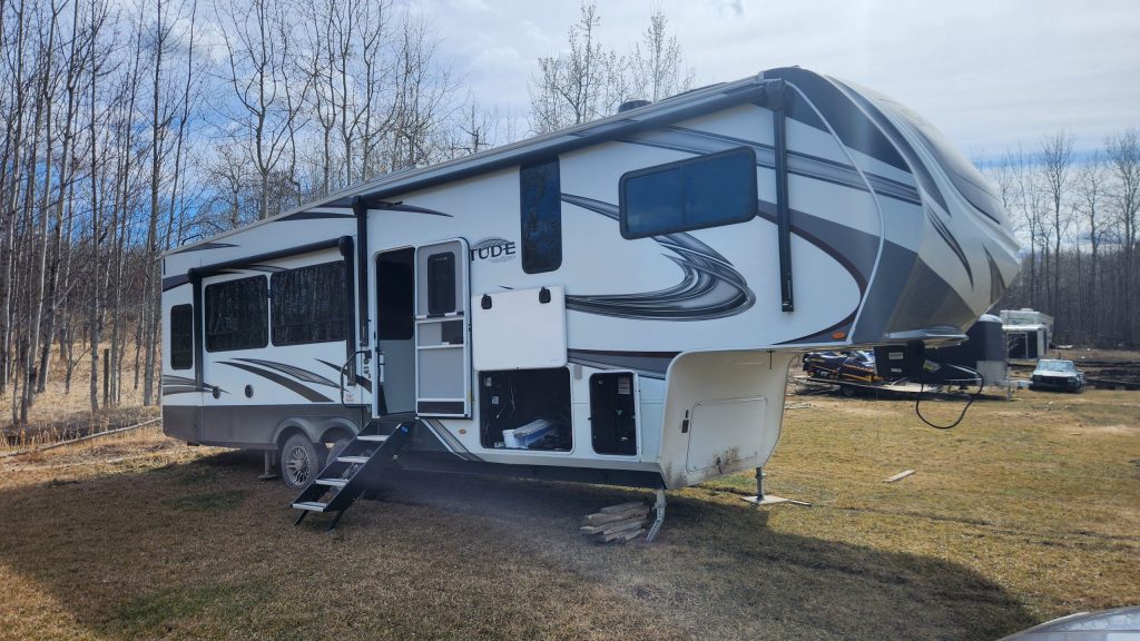 Alberta RCMP recover over $400k in stolen property, including RVs, hot tub