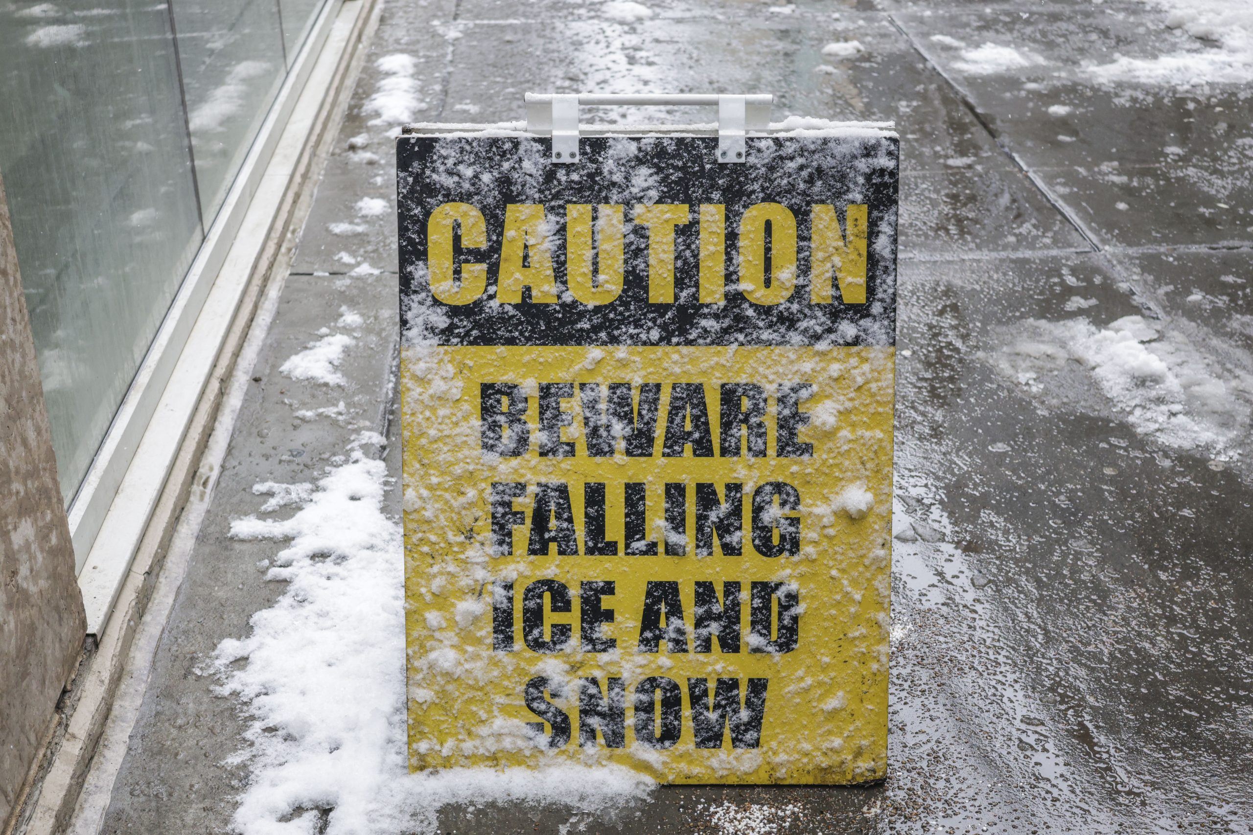 Environment Canada issues snowfall warning for Calgary
