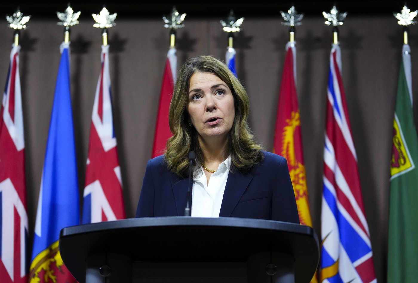 Students head back to school as Alberta teacher strike ends