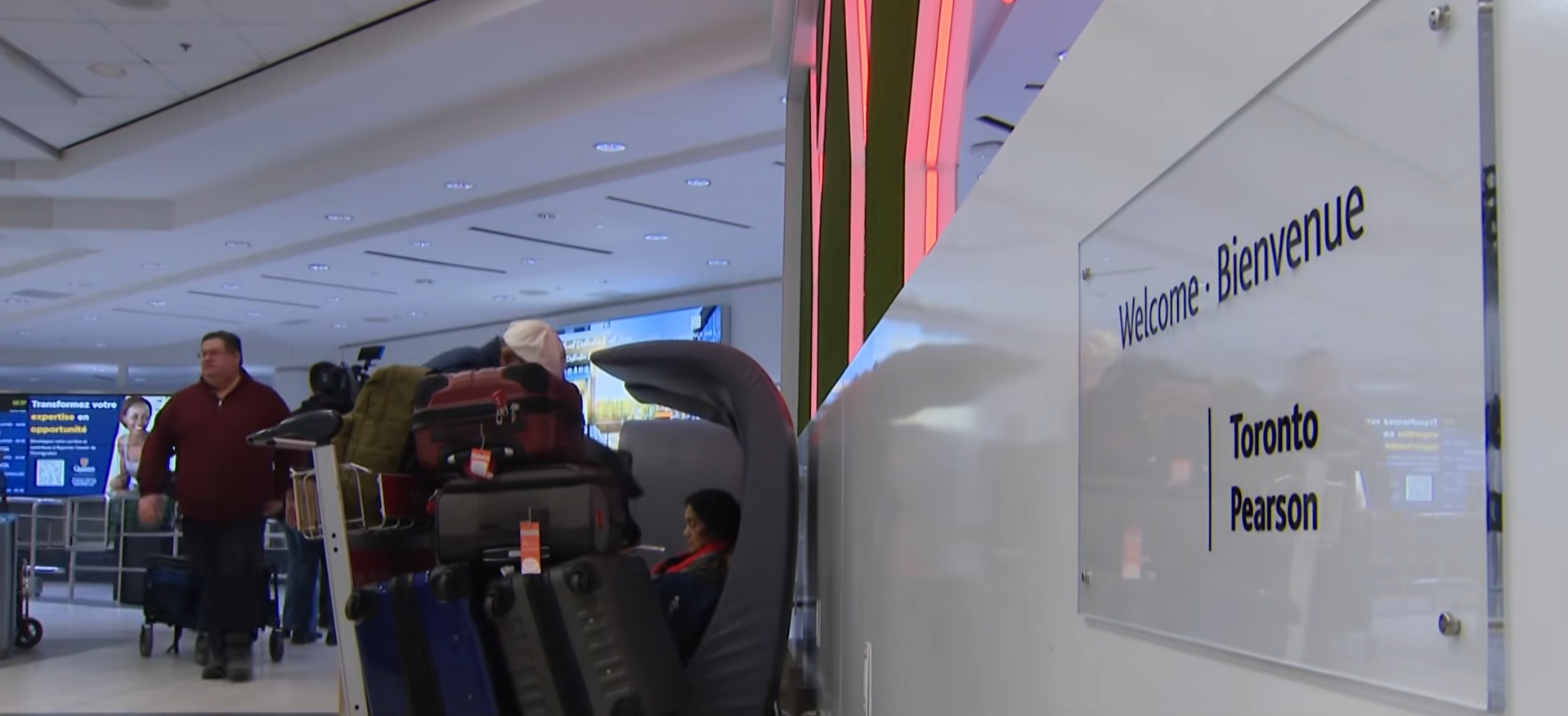 Canadians return home after violent unrest in Puerto Vallarta leaves travellers stranded