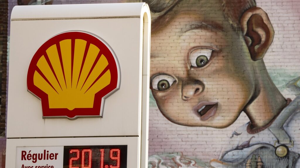Gas prices rose to over $2 per litre in many stations in Montreal on Thursday, April 2, 2026. THE CANADIAN PRESS/Christinne Muschi