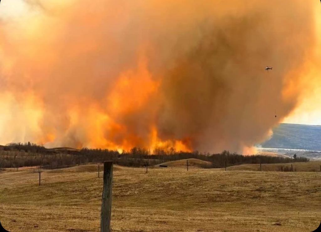 Evacuation order issued for parts of Fort McMurray due to wildfire